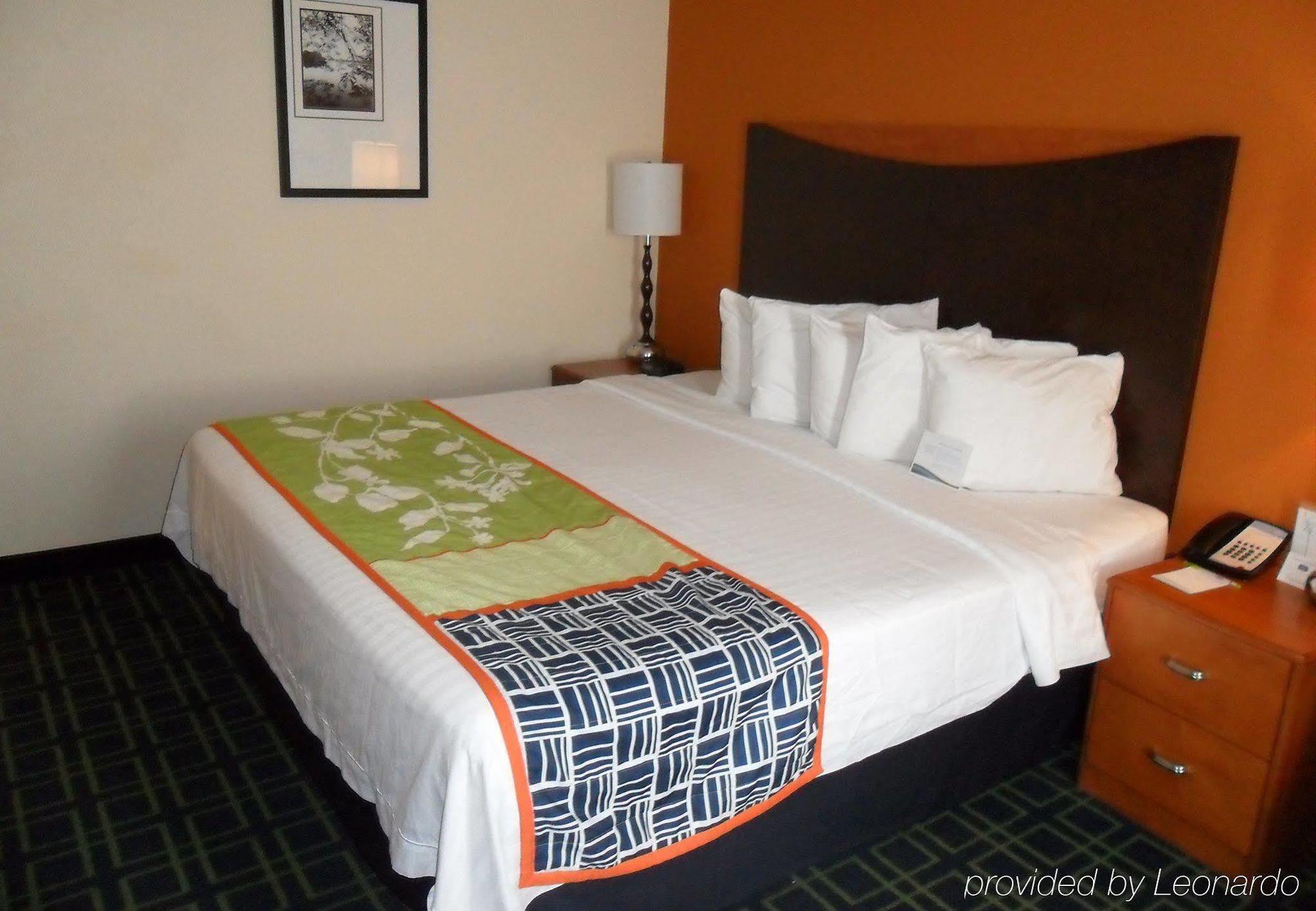 Fairfield Inn & Suites Colorado Springs South Δωμάτιο φωτογραφία